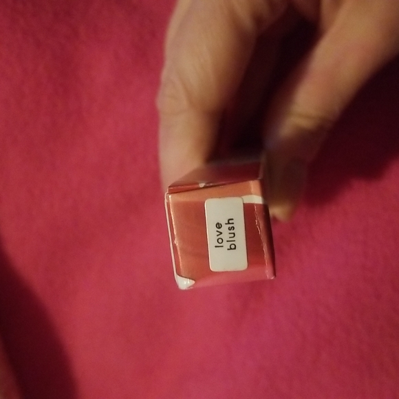 Liquid lip color - Picture 2 of 6